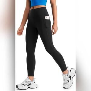 CRZ YOGA Black Leggings with Pocket